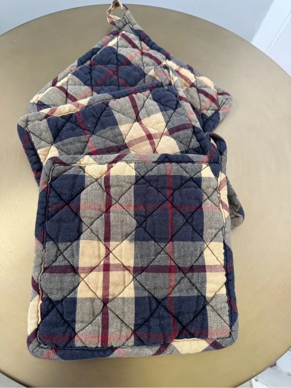Quilted Plaid Pot Holders and Trivet Set of 3 - Navy and Cream